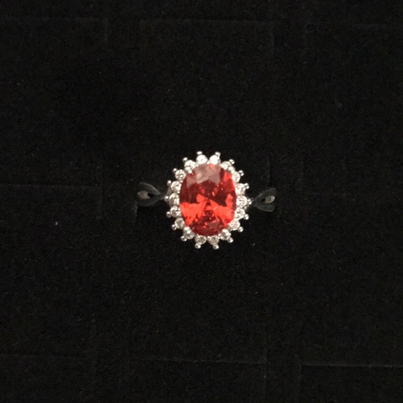 Jewelry - ⭐️Ruby Ring⭐️